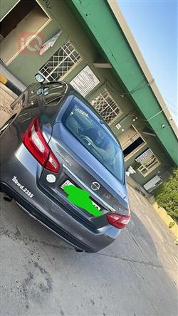 نيسان ألتيما